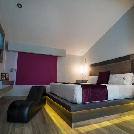 Auto Hotel Hacienda Arriba León Eksteriør billede