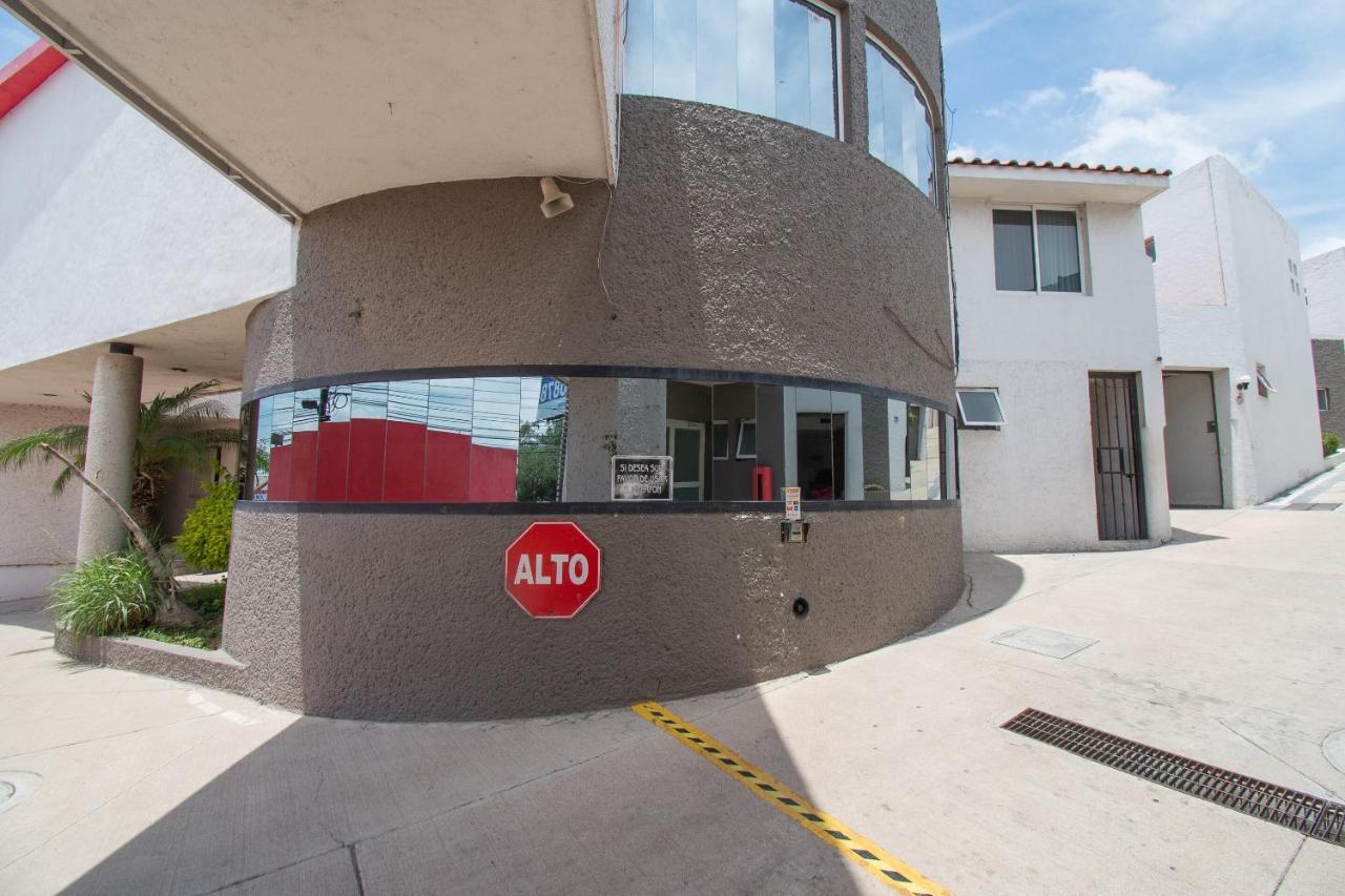 Auto Hotel Hacienda Arriba León Eksteriør billede