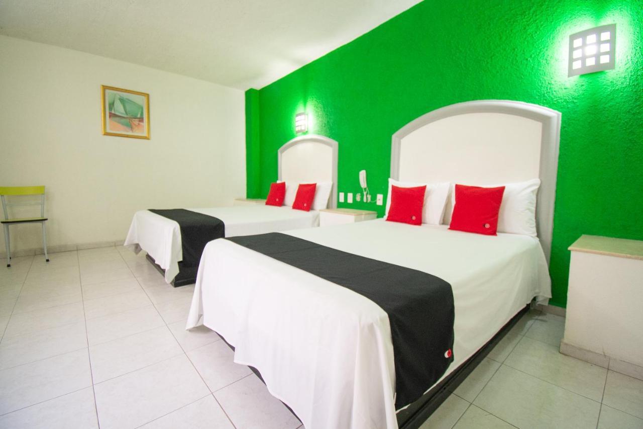 Auto Hotel Hacienda Arriba León Eksteriør billede